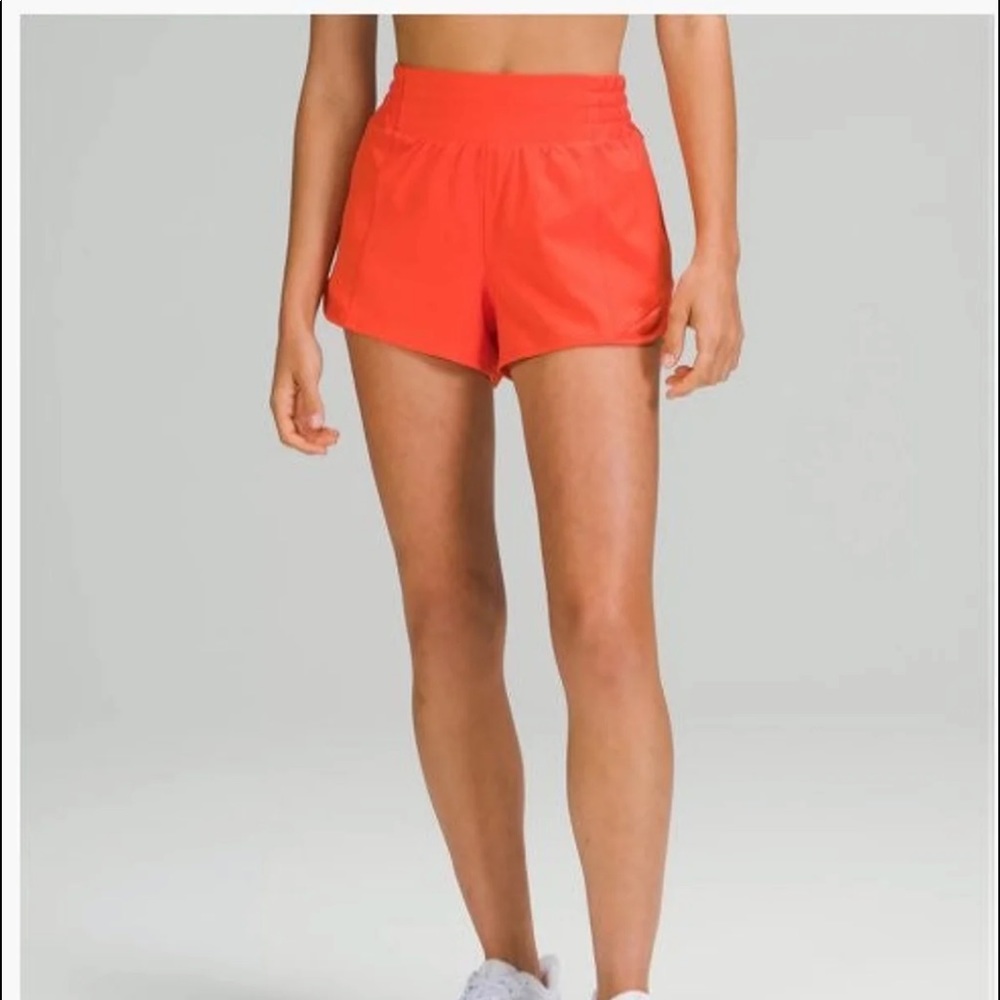 lululemon hotty hot shorts hr 2.5” size 12